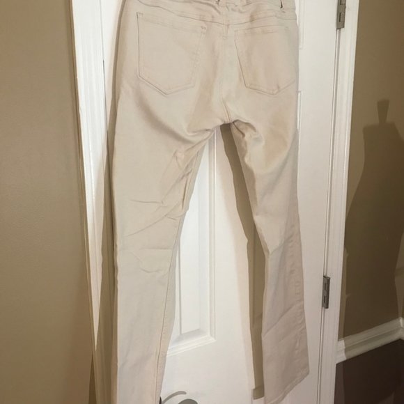 CAbi jeans - oatmeal two-button fly zip (size 6) - Picture 3 of 3